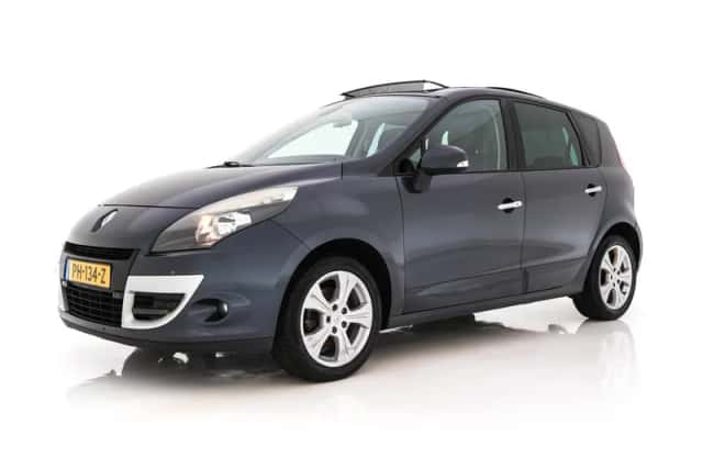 Renault Scénic (2011) thumbnail 4
