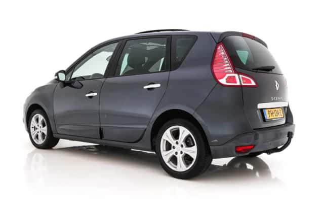 Renault Scénic (2011) thumbnail 5