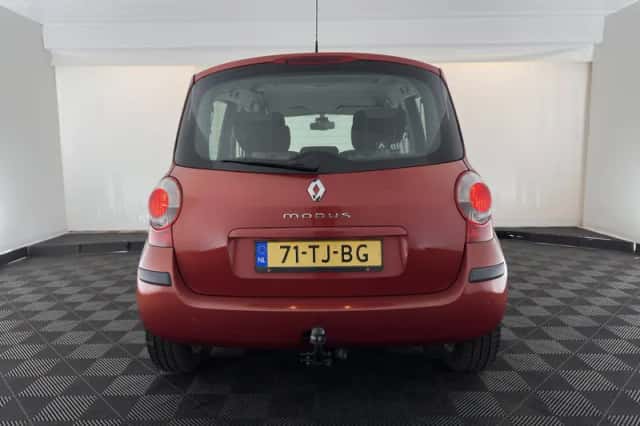 Renault Modus (2006) thumbnail 6