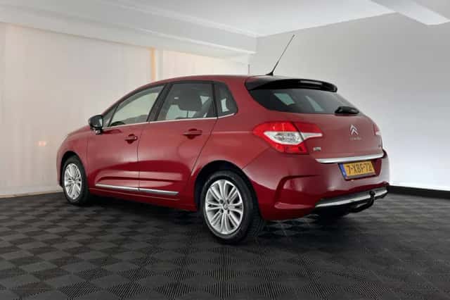 Citroën C4 (2014) thumbnail 5