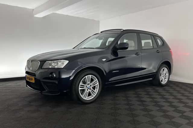 BMW X3 (2012) thumbnail 4