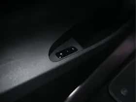Polestar 2 (2020) thumbnail 27