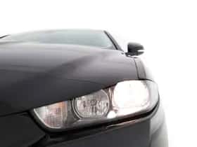 Jaguar XE thumbnail 27