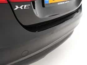 Jaguar XE thumbnail 32