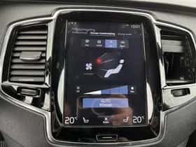Volvo XC90 (2015) thumbnail 15