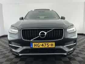 Volvo XC90 (2015) thumbnail 3