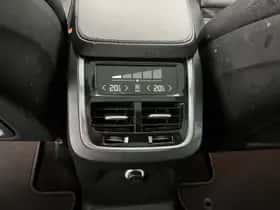 Volvo XC90 (2015) thumbnail 26