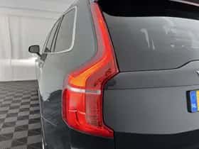 Volvo XC90 (2015) thumbnail 35