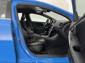 Volvo V40 (2015) thumbnail 13
