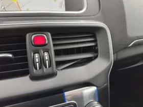 Volvo V40 (2015) thumbnail 17