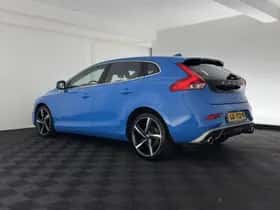 Volvo V40 (2015) thumbnail 5
