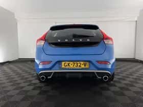 Volvo V40 (2015) thumbnail 6