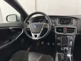 Volvo V40 (2015) thumbnail 8