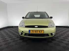 Ford Fiesta (2005) thumbnail 2