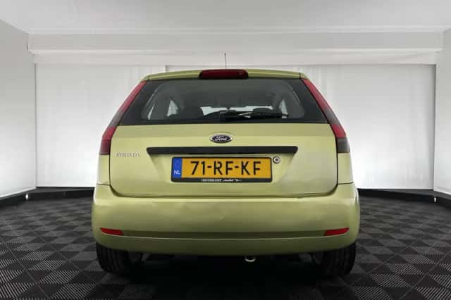 Ford Fiesta (2005) thumbnail 5