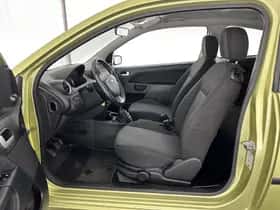 Ford Fiesta (2005) thumbnail 8