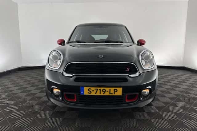 MINI Paceman (2013) thumbnail 3