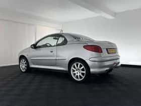 Peugeot 206 (2004) thumbnail 25