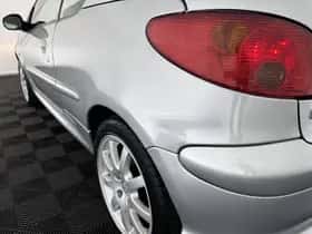 Peugeot 206 (2004) thumbnail 32