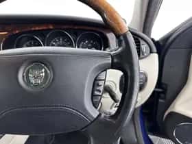 Jaguar XJ (2003) thumbnail 15