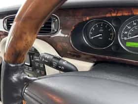Jaguar XJ (2003) thumbnail 18