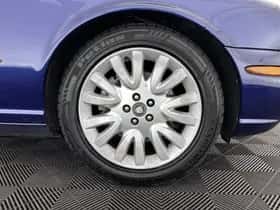 Jaguar XJ (2003) thumbnail 24