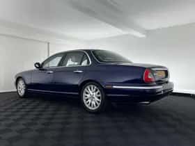 Jaguar XJ (2003) thumbnail 4