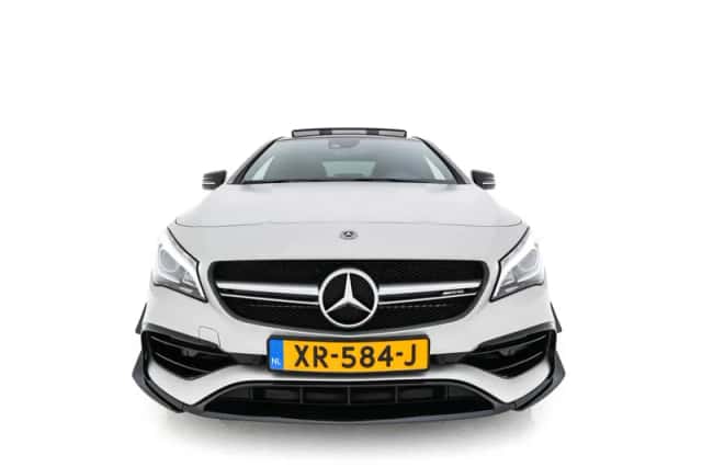 Mercedes-Benz CLA-Klasse (2018) thumbnail 3