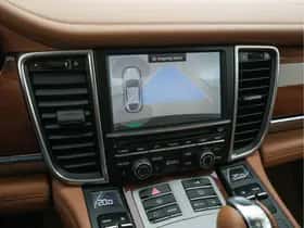Porsche Panamera (2011) thumbnail 15