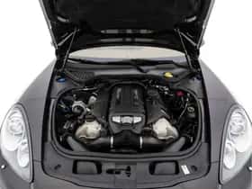 Porsche Panamera (2011) thumbnail 30