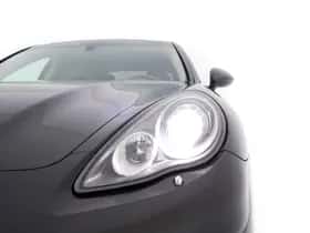 Porsche Panamera (2011) thumbnail 32