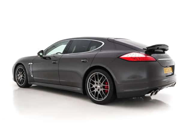 Porsche Panamera (2011) thumbnail 5