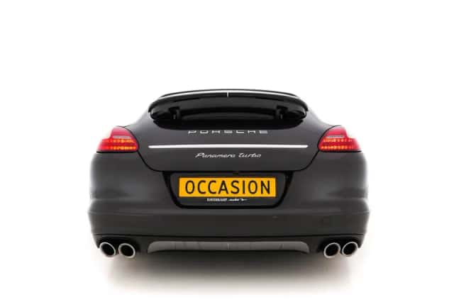 Porsche Panamera (2011) thumbnail 6