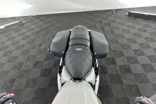 BMW R (2024) thumbnail 11