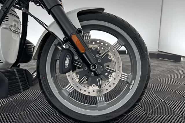 BMW R (2024) thumbnail 15