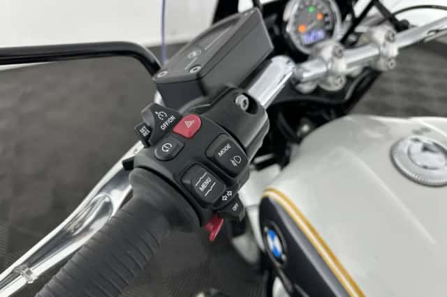 BMW R (2024) thumbnail 9
