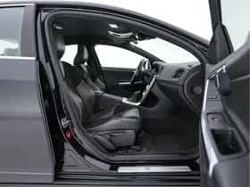 Volvo S60 (2015) thumbnail 12