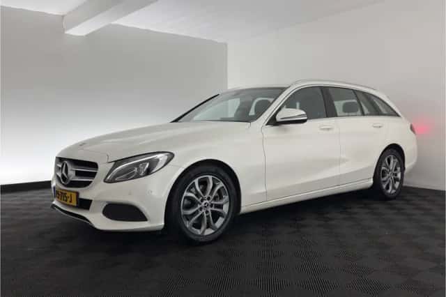 Mercedes-Benz C-Klasse (2017) thumbnail 4