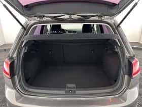 Volkswagen Golf (2013) thumbnail 11