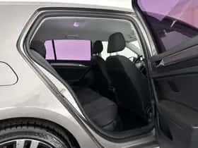 Volkswagen Golf (2013) thumbnail 12