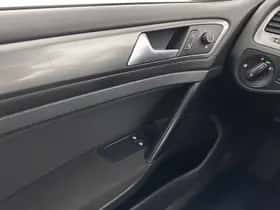Volkswagen Golf (2013) thumbnail 18