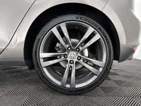 Volkswagen Golf (2013) thumbnail 19