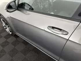 Volkswagen Golf (2013) thumbnail 32