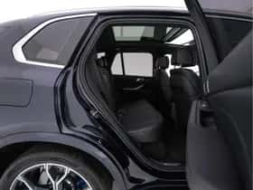 BMW X5 (2019) thumbnail 12
