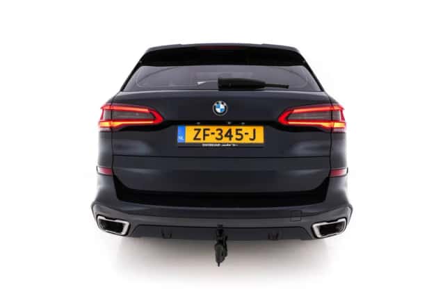 BMW X5 (2019) thumbnail 6