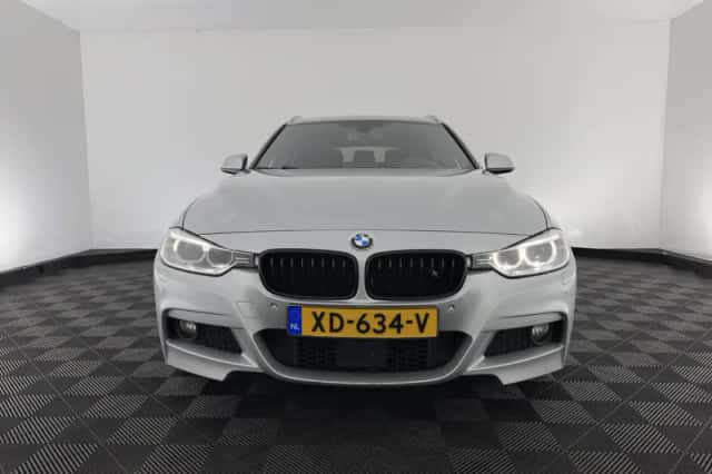 BMW 3-Serie (2015) thumbnail 3