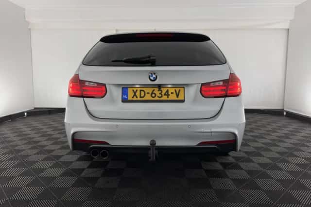 BMW 3-Serie (2015) thumbnail 6