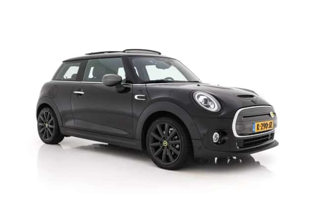 MINI Electric (2020) thumbnail 1