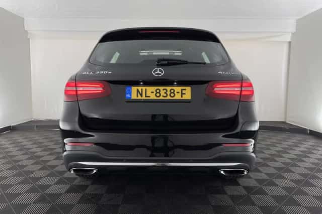 Mercedes-Benz GLC-Klasse (2017) thumbnail 6