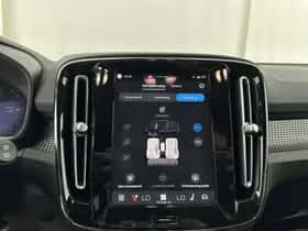 Volvo XC40 (2022) thumbnail 17